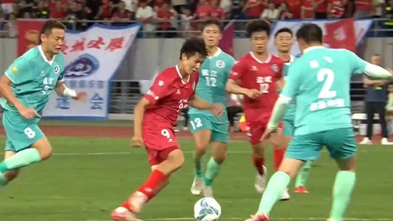 鹽城2-0戰(zhàn)勝鎮(zhèn)江