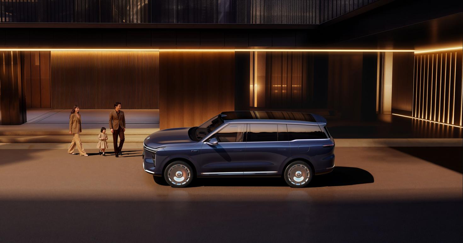 智己LS9上市：增程大六座SUV，售32.28萬元起